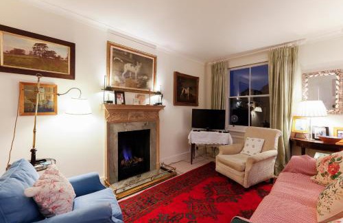 Chelsea Apartment | Attractive Chelsea apartment for four
