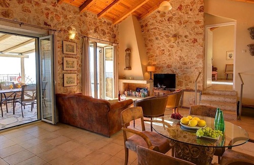 Skala Villa | Attractive Stone Villa, A/C, Private Infinity Pool, Idyllic Setting Above Skala - Amazing Sea Views!
