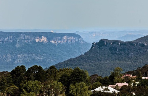 Katoomba House | Attunga House