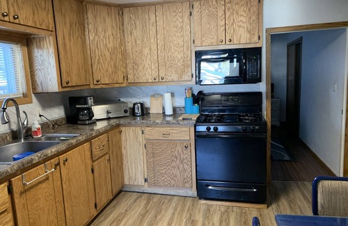Lakewood House | ATV/UTV, Snowmobiles - easy trail access right in town