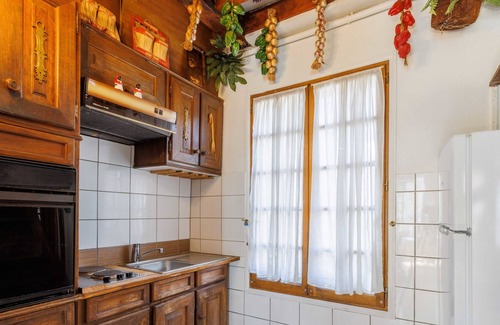 19th Arrondissement Apartment | ATYPICAL apt near Buttes-Chaumont - MOBILITY LEASE