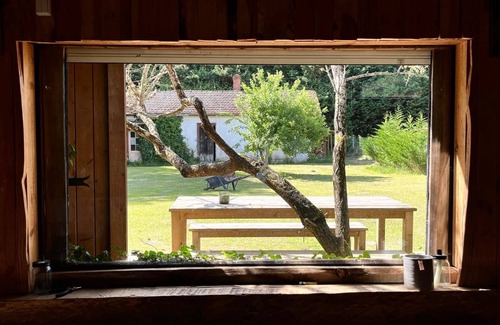 Lesperon House | Atypical house in the heart of the Landes forest: stream, river, close to the ocean.