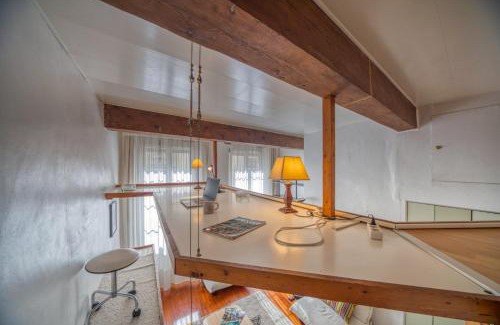 Secteur 2 Apartment | Atypique - Hypercentre/Place aux Herbes