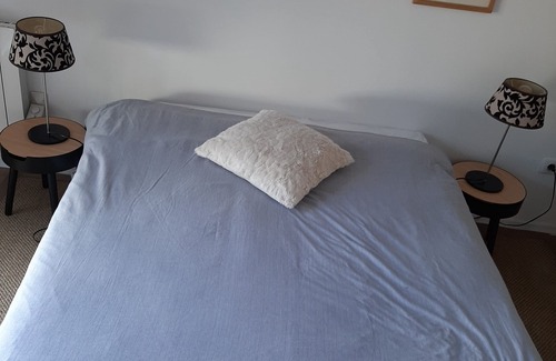 Andernos-les-Bains Bed & Breakfast | Au Calme D'une Impasse , à 5mn du Centre à Vélo, Jolie Chambre