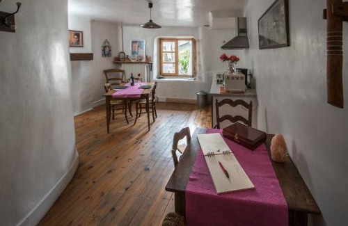 Albertville Bed & Breakfast | Au Cheval Blanc - appartements et chambres d'hôtes