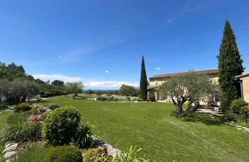 Saint-Didier Bed & Breakfast | Au Clair Ventoux B & B - SPA