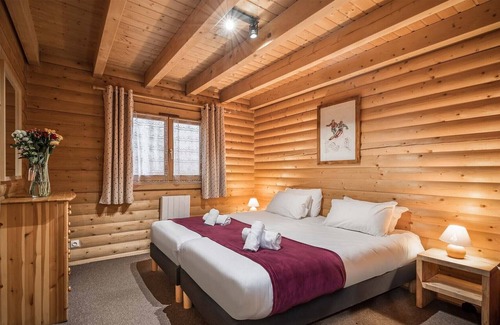 Jeux Ski Chalet | Au Coeur de Vieille Alpe | Chalet de 300m2 | Sauna