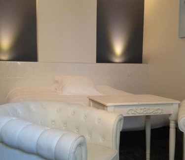 Colombiers Bed & Breakfast | Au Lavoir
