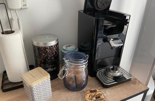 Chatellerault Apartment | Au repos de la Croix Rouge - Studios et Apt tout équipés - proche gare
