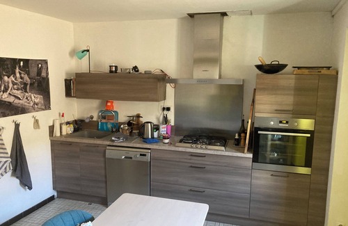 Montolieu House | Au Village du Livre de Montolieu, la Villa Y