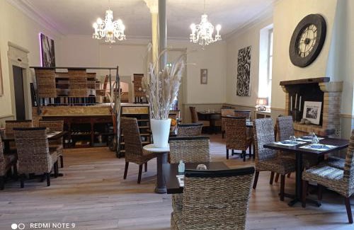Arnac-Pompadour Hotel | Auberge de la marquise