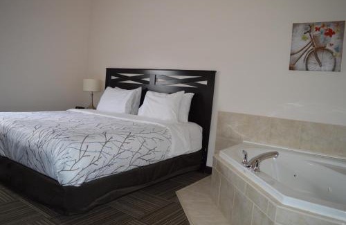 Iroquois Falls Hotel | Auberge MacDonald Guest Inn