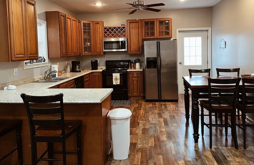 Gilbertsville Cabin | August only book 2 nights get 3rd discounted 50% or book 3 get 4th free!!