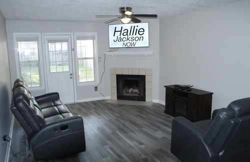 Augusta House | Augusta Modern Rental 3 miles from Master Golf Tournament and Medical District