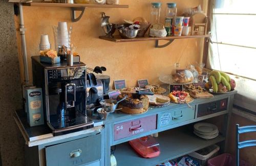 Aurelio Bed & Breakfast | Aurelia Garden Gold B&B