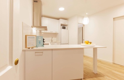 Old Town Apartment | Auriga - Holiday Apartment in Girona | Bravissimo