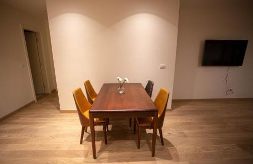 Sarajevska Apartment | Aurora 21