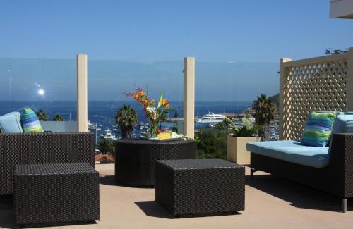 Avalon Hotel | Aurora Hotel