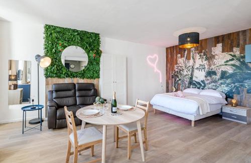 Saint-Charles Apartment | Aurora Lov'Room Proche de Saint Charles