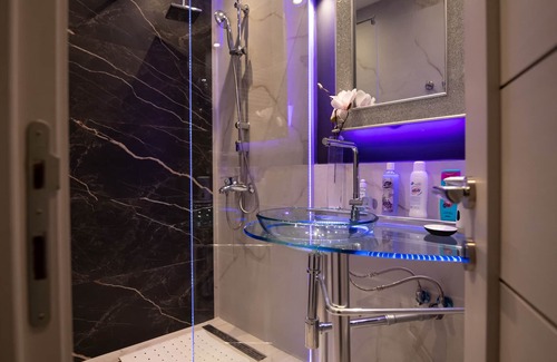 Vozdovac Apartment | Aurora Lux Spa