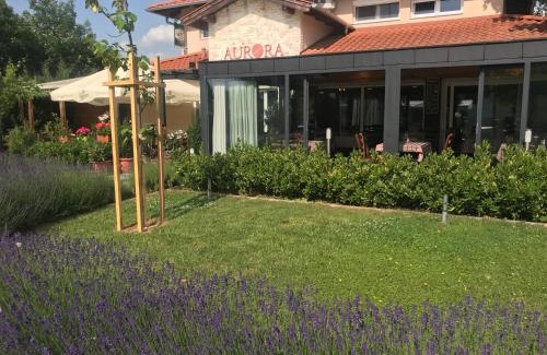 Bukfurdo Bed & Breakfast | Aurora Panzió