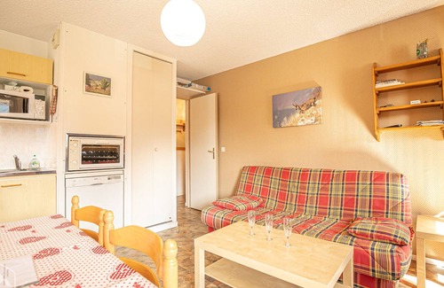 Aussois Apartment | Aussois: Cozy apartment for 4 with WiFi, near ski and leisure
