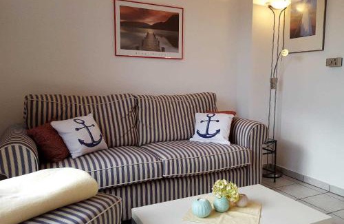 Goting House | Austernfischer, Reihenhaus Guatingwai 12 FH 2