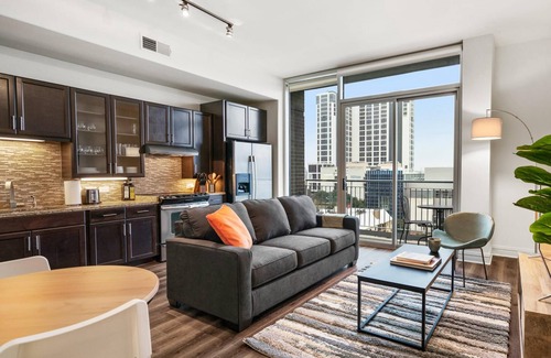 Waller Creek District Apartment | Austin Classy 1BD 1BA Apartment