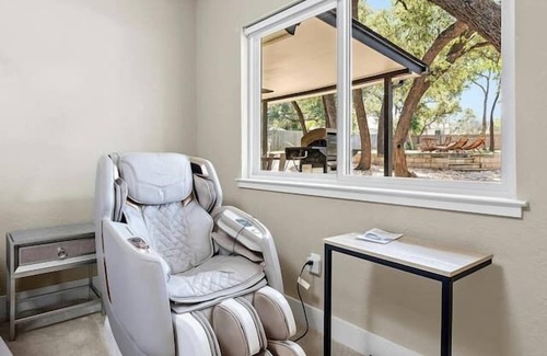 Northview Hills House | Austin Oasis: Pool, Pickleball, Hot Tub, Sleeps 10
