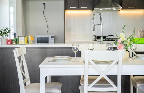 Austral Villa | Austral warm 4br house with parking&WiFi