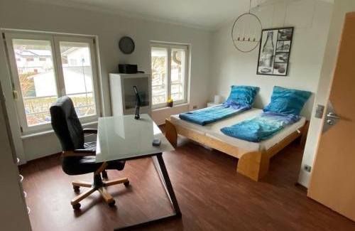 Bad Aibling Apartment | Auszeit - Wohnung mit Garten und Bergblick