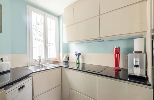 Villa Montmorency Apartment | Auteuil Refinement, by Veeve