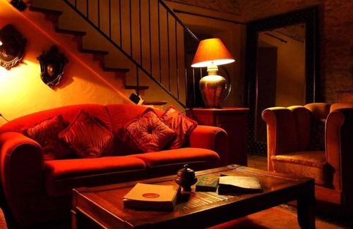 Saint-Laurent-des-Arbres Bed & Breakfast | Authentic and pleasant guest rooms in Saint Laurent des Arbres