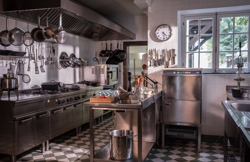 Vielsalm Villa | Authentic group house in Vielsalm with sauna and bubble bath