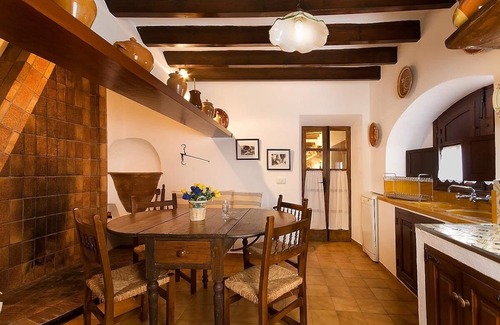 Puerto de Pollensa Villa | Authentic Mallorcan Country House, A/C, Private Pool, Amazing Views 20 mins walk to Port de Pollensa