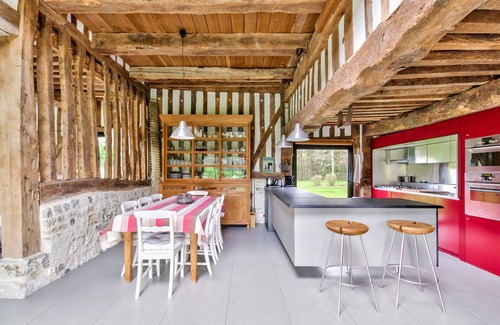 Vauville House | Authentic Normandy wine press with swimming pool