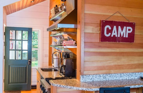 Standish Cottage | Authentic with Luxury Amenities With 250 Ft Of Private Sandy Frontage On Sebago