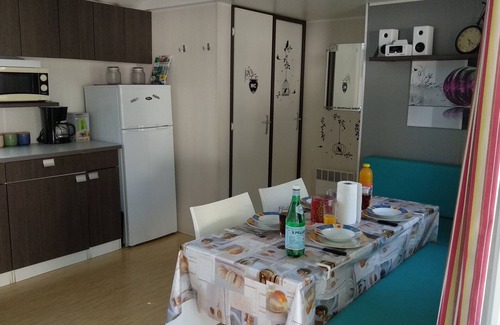 Agde House | "Authentique" Bungalow, 6 Pers, 3 bedrooms, Swimming pool, Air conditioning, Parking, Beach 6 km