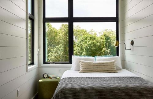 Guerneville Hotel | AutoCamp Sonoma