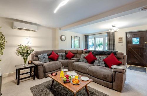 Ashford House | Autumn Barn Annexe