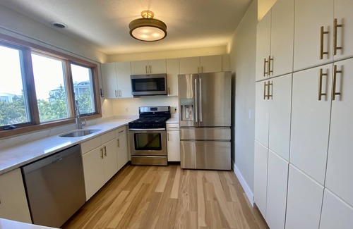 North Beach House | Autumn & Thanksgiving & Christmas available for short term!