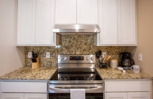 Granite Shoals House | Available for Memorial Day! Pet Friendly/Trailer Parking/Near Lake LBJ