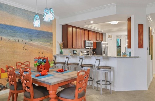 Lakewood Ranch Condo | 🦩Available For Spring ~ Par for the Course! 🦩