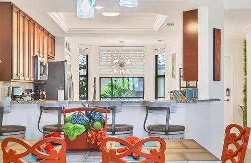 Lakewood Ranch Condo | 🦩Available For Spring ~ Par for the Course! 🦩