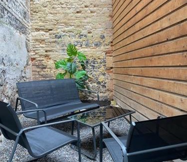 Dieppe Apartment | Avec JARDINET sans vis à vis Plein centre ville au RDC 350m de la plage