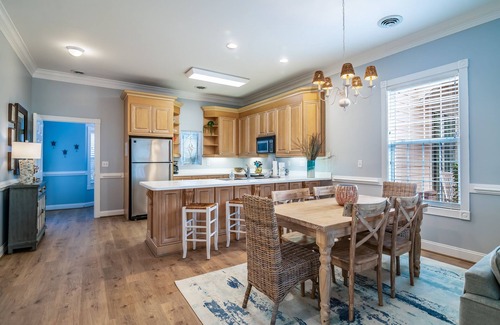 Pawleys Island Condo | Avian Forest 158-101 Updated 4 bedroom condo w/Litchfield by the Sea Access