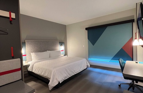 Zapopan Hotel | avid hotel Guadalajara Av Vallarta PTE by IHG