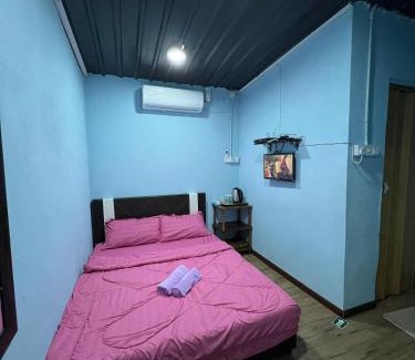 Setiu Hotel | AVINA'S Roomstay 2