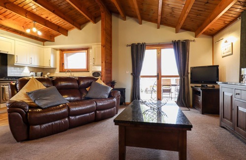 Tattershall Cottage | Avocet Lodge