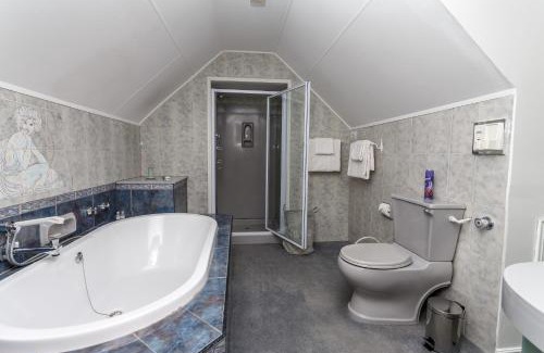 Graaff-Reinet House | Avondrust Guest House